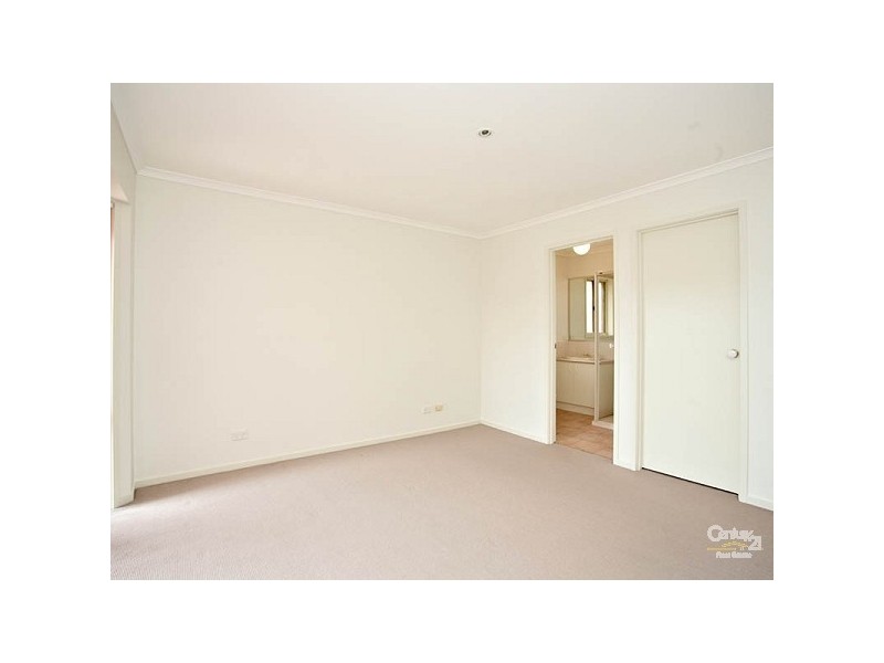2/579 Lower Dandenong Road, Dingley Village VIC 3172