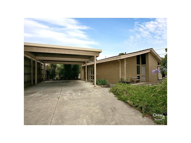 16 Marjorie Avenue, Dingley Village VIC 3172