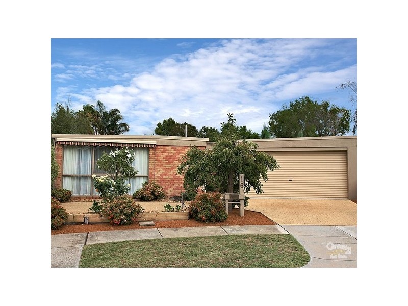 16 Teralba Close, Dingley Village VIC 3172