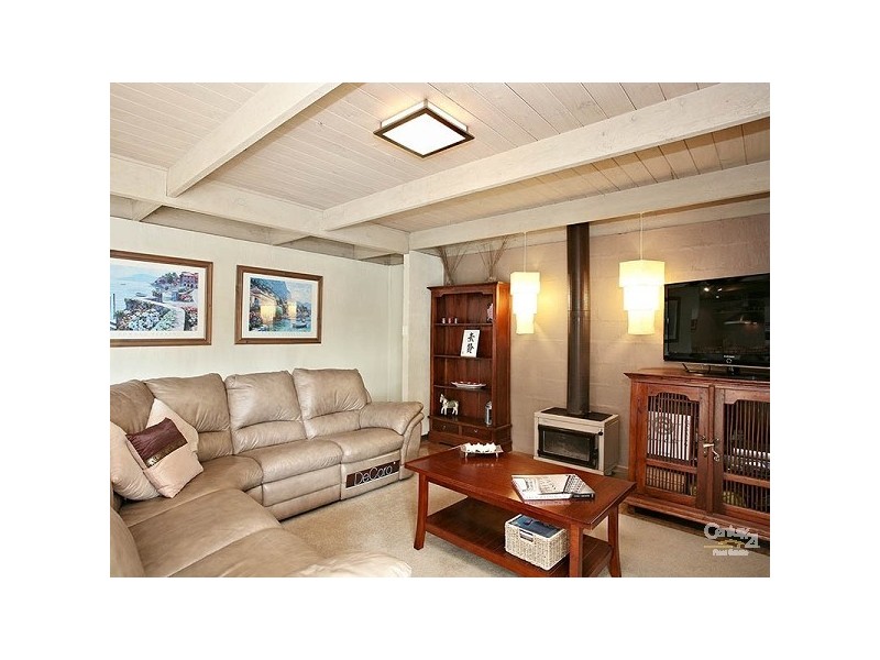 16 Teralba Close, Dingley Village VIC 3172