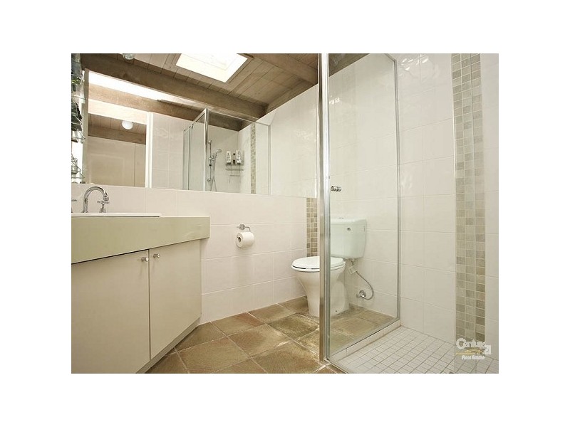 16 Teralba Close, Dingley Village VIC 3172