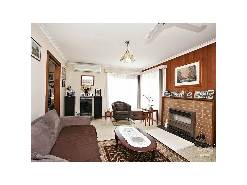 27 Sharrock Drive, Dingley Village VIC 3172