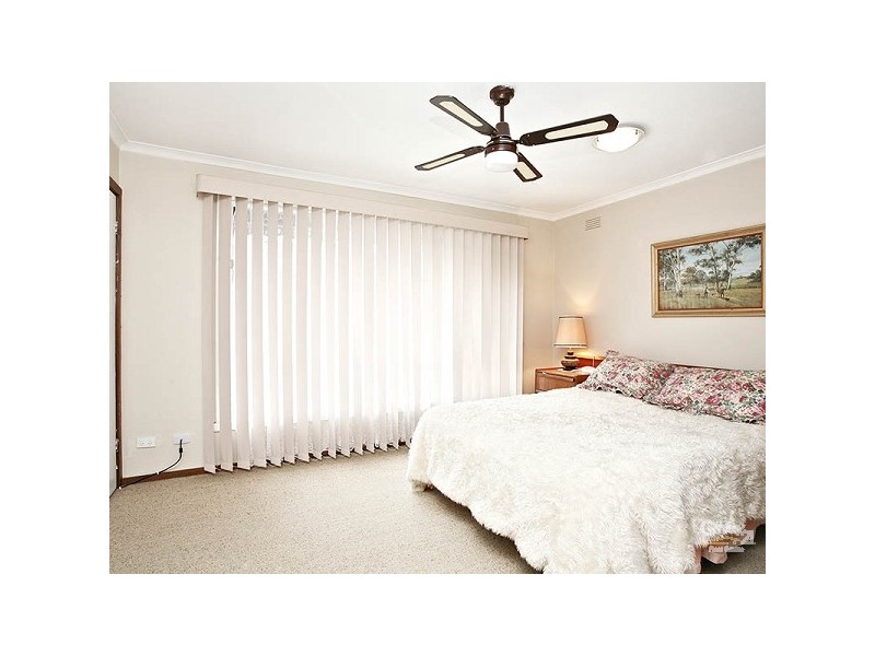 27 Sharrock Drive, Dingley Village VIC 3172