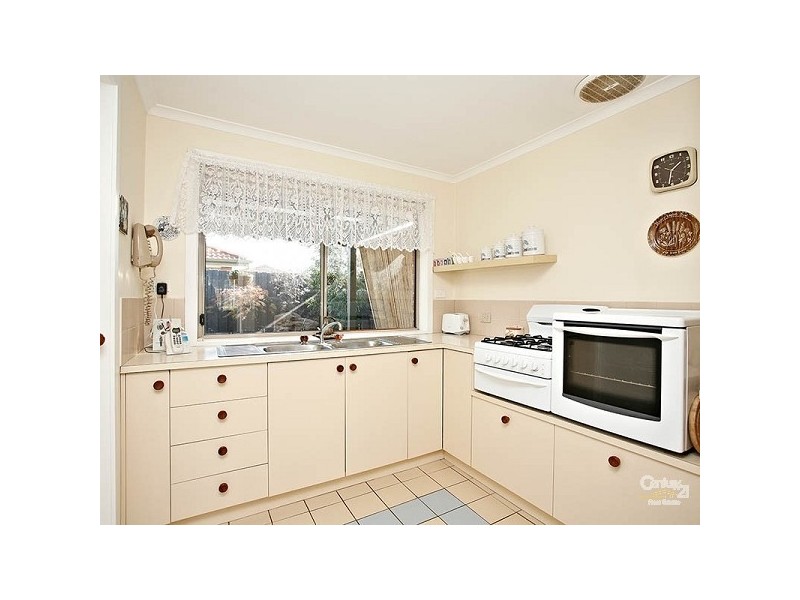 18/52-70 Centre Dandenong Road, Dingley Village VIC 3172