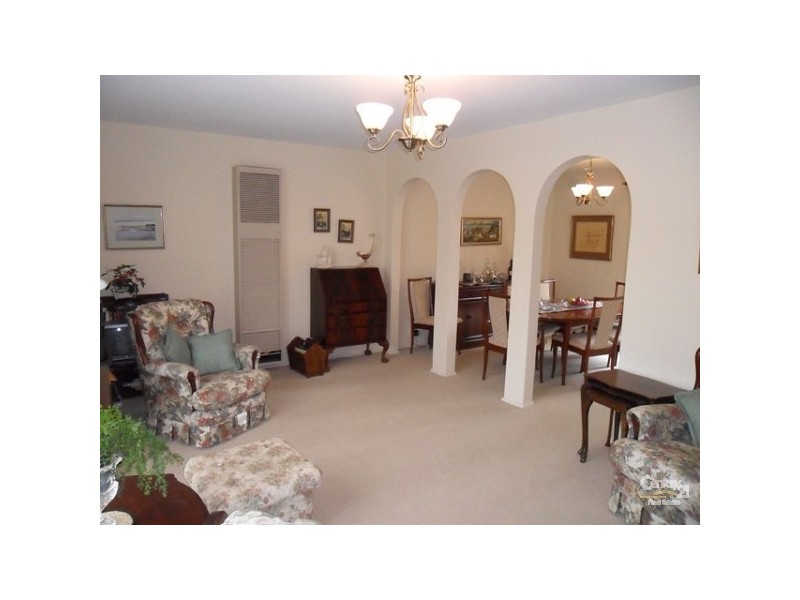 24 Forest Park Road, Dingley Village VIC 3172