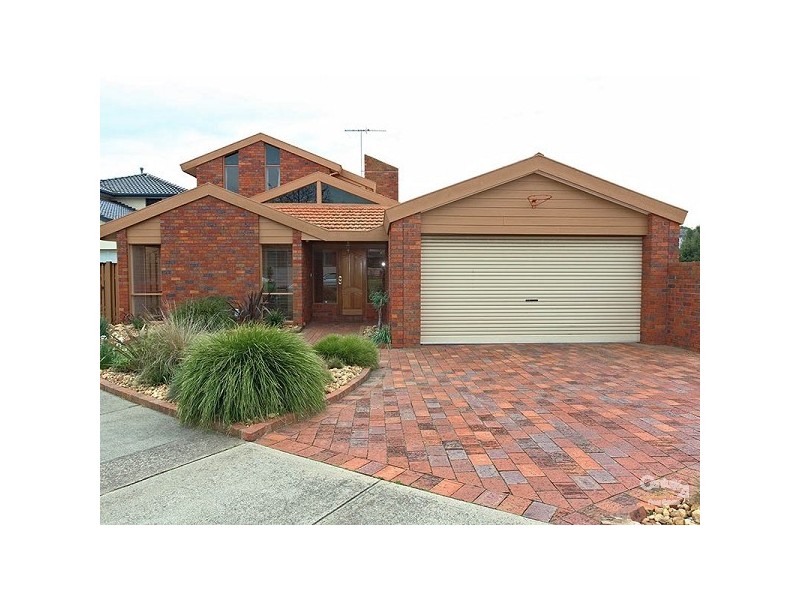 1 Ryan Mews, Dingley Village VIC 3172