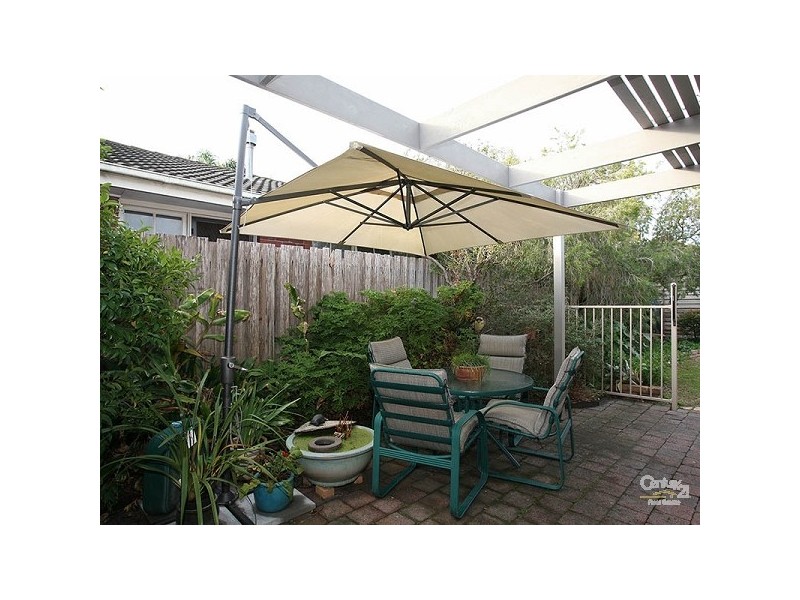 5 Locksley Close, Dingley Village VIC 3172