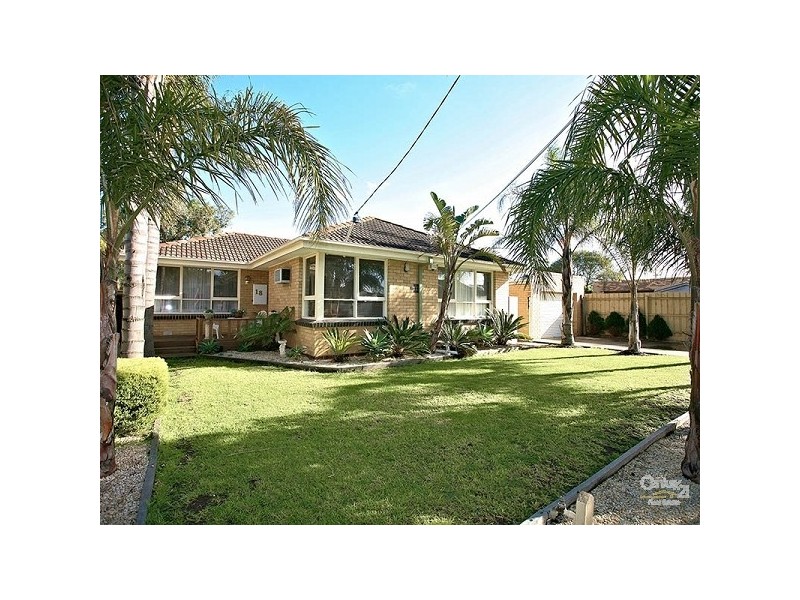 18 Meribah Court, Parkdale VIC 3195