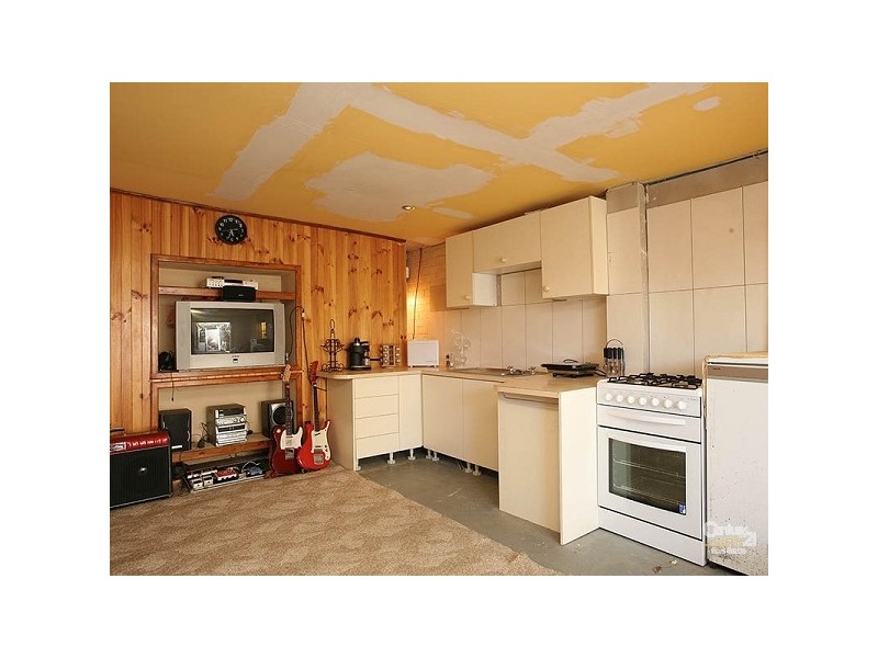 18 Meribah Court, Parkdale VIC 3195