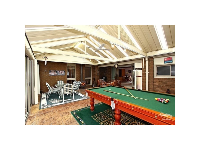 18 Golfwood Close, Dingley Village VIC 3172