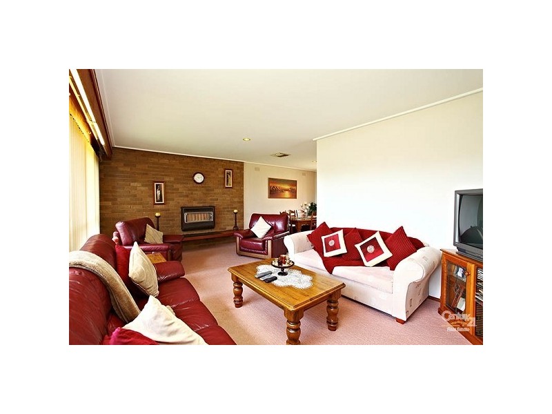 3 Harley Street, Dingley Village VIC 3172