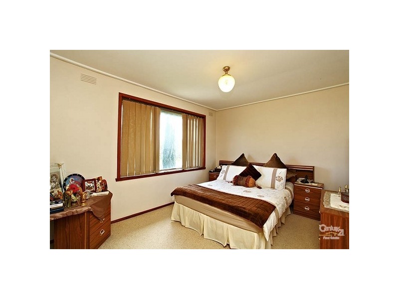 3 Harley Street, Dingley Village VIC 3172