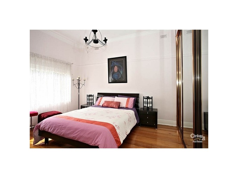 68 Howard Road, Dingley Village VIC 3172