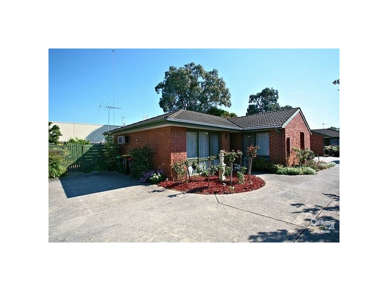 2/77 Centre Dandenong Road, Dingley Village VIC 3172