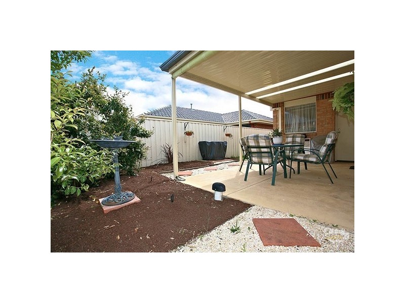 12 Kingsland Close, Dingley Village VIC 3172