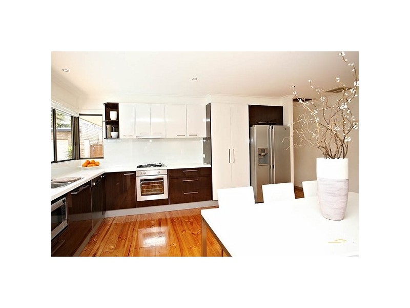 35 Golfwood Close, Dingley Village VIC 3172