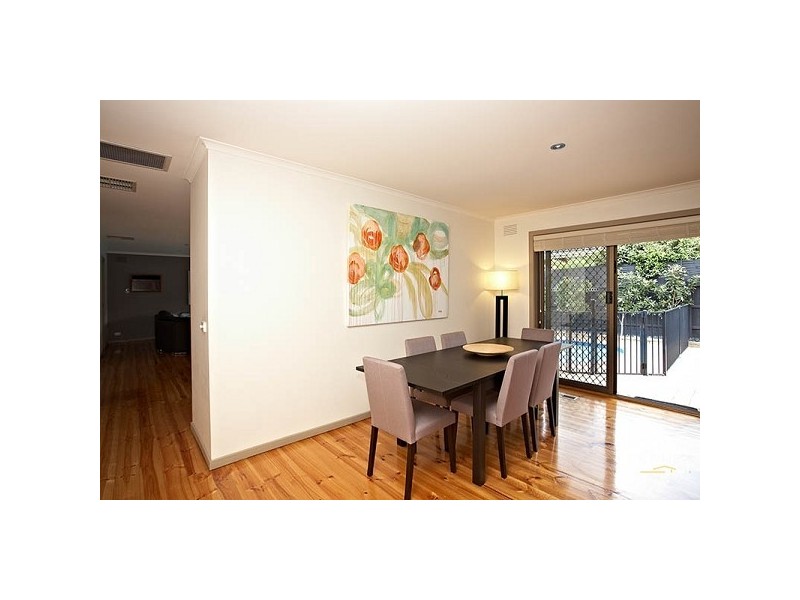 35 Golfwood Close, Dingley Village VIC 3172