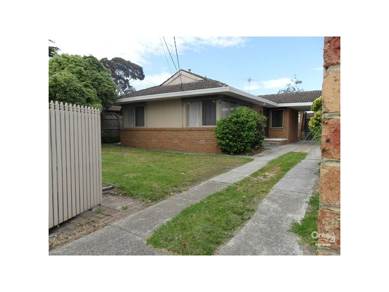 17 Sharrock Drive, Dingley Village VIC 3172