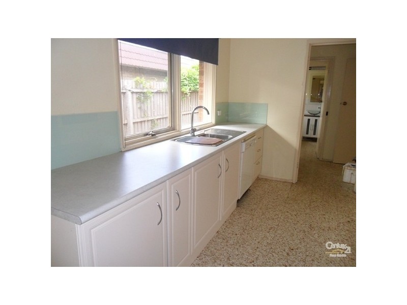 17 Sharrock Drive, Dingley Village VIC 3172