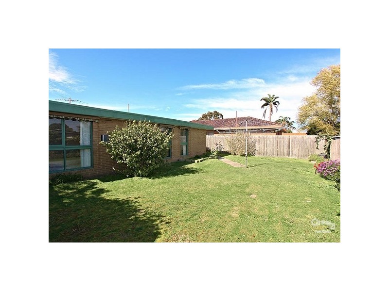 16 Mussert Avenue, Dingley Village VIC 3172