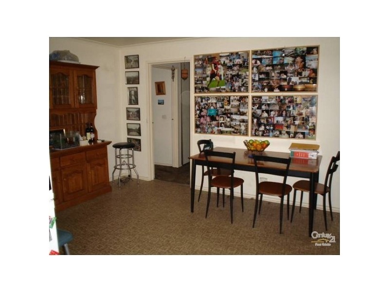 9/4a Campbell Grove, Dingley Village VIC 3172