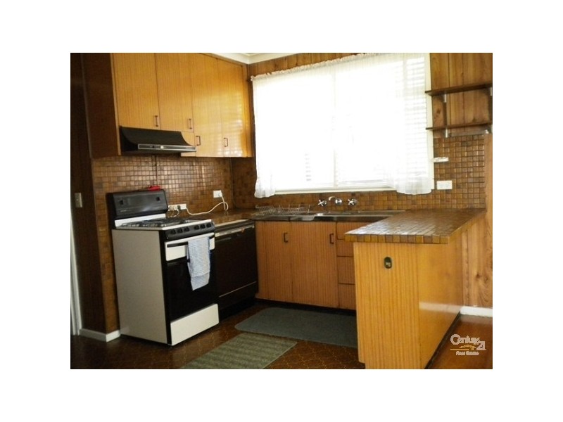 10 Devonshire Drive, Keysborough VIC 3173