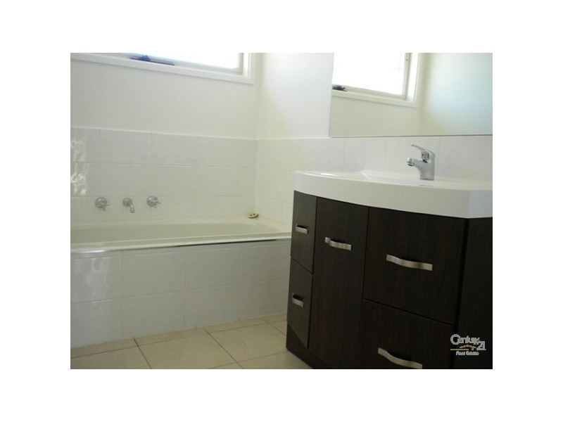 2 Tambo Court, Dingley Village VIC 3172