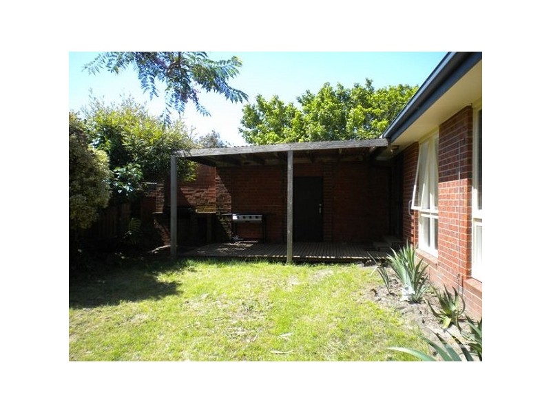 2 Tambo Court, Dingley Village VIC 3172