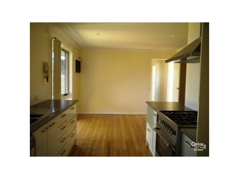 2 Tambo Court, Dingley Village VIC 3172