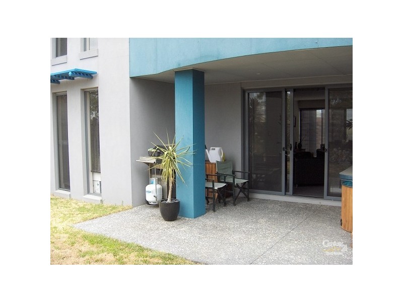 5 Fisher Mews, Waterways VIC 3195