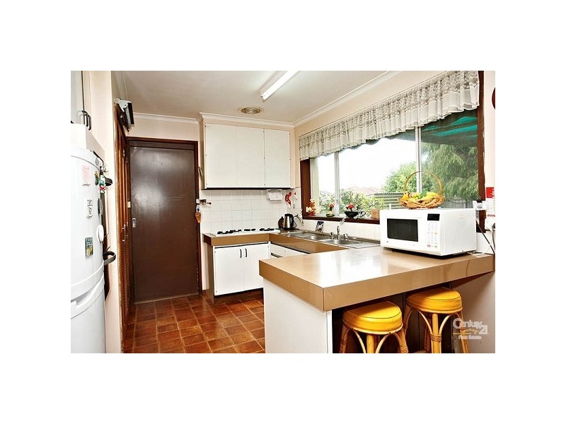 46 Village Drive, Dingley Village VIC 3172