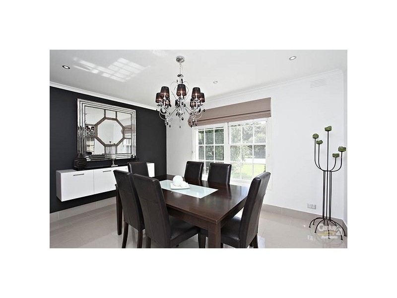 4 Bogey Court, Dingley Village VIC 3172