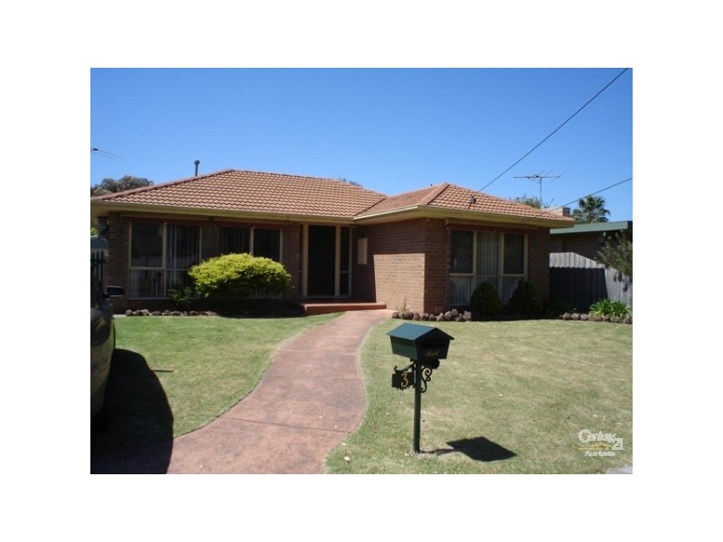3 St Cuthberts Avenue, Dingley Village VIC 3172