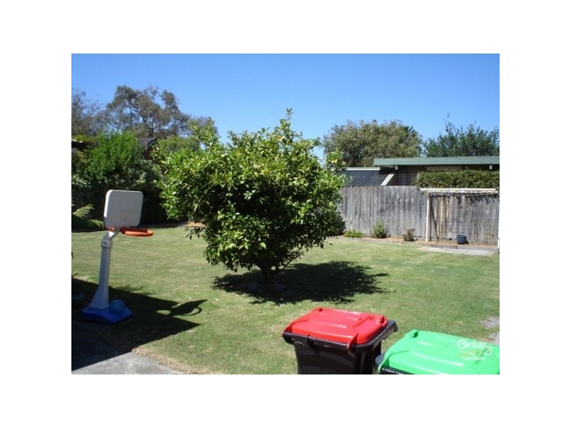 3 St Cuthberts Avenue, Dingley Village VIC 3172