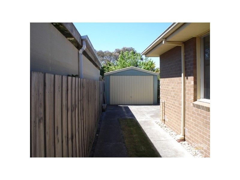 3 St Cuthberts Avenue, Dingley Village VIC 3172