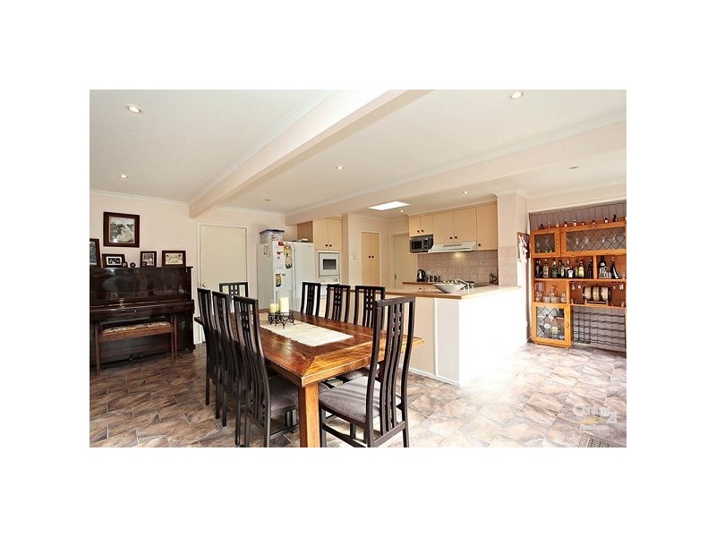 21 Sharrock Drive, Dingley Village VIC 3172