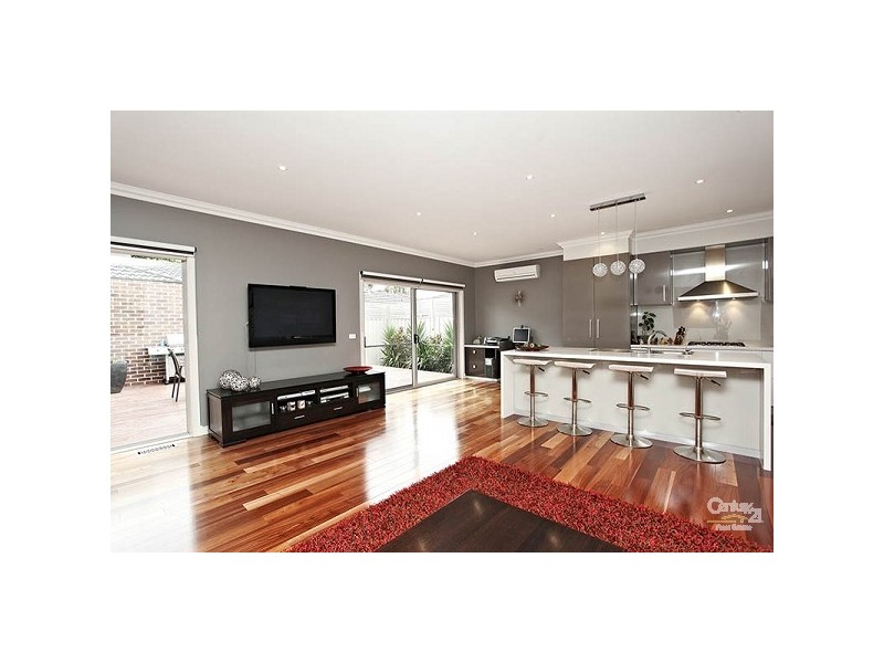 2/90 Centre Dandenong Road, Dingley Village VIC 3172