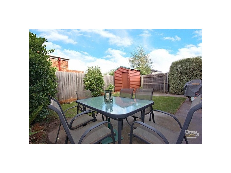 63 Kingston Drive, Dingley Village VIC 3172