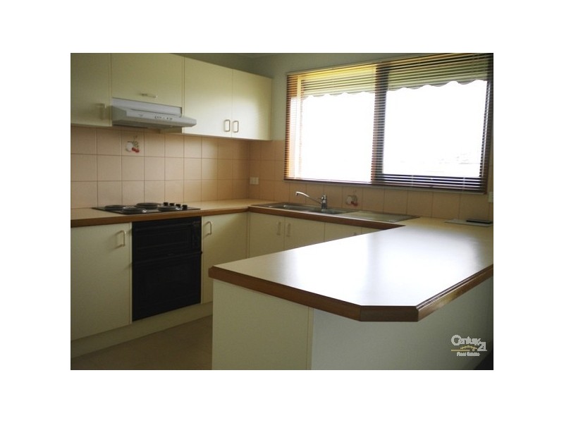 14 Lauren Close, Dingley Village VIC 3172