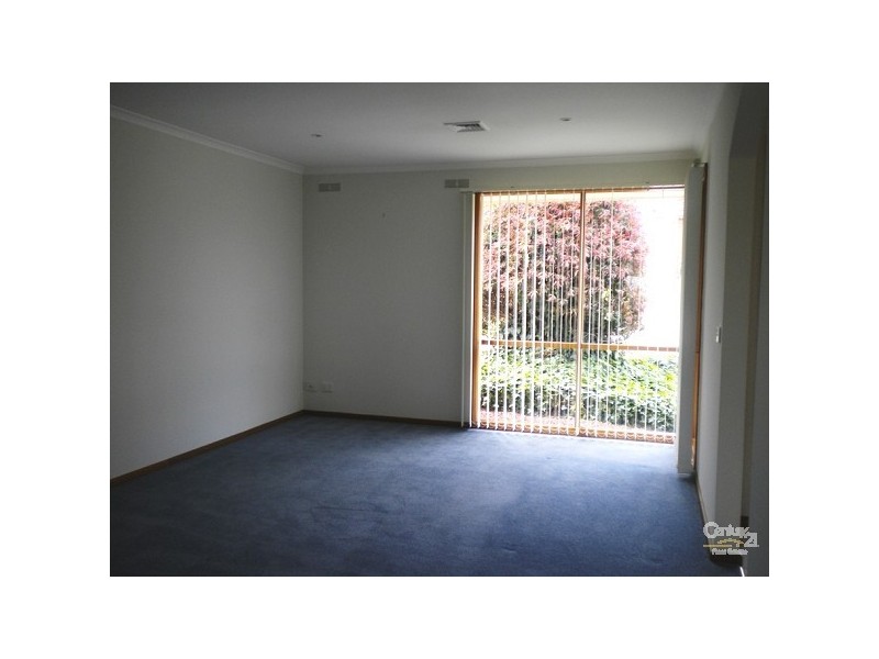 14 Lauren Close, Dingley Village VIC 3172