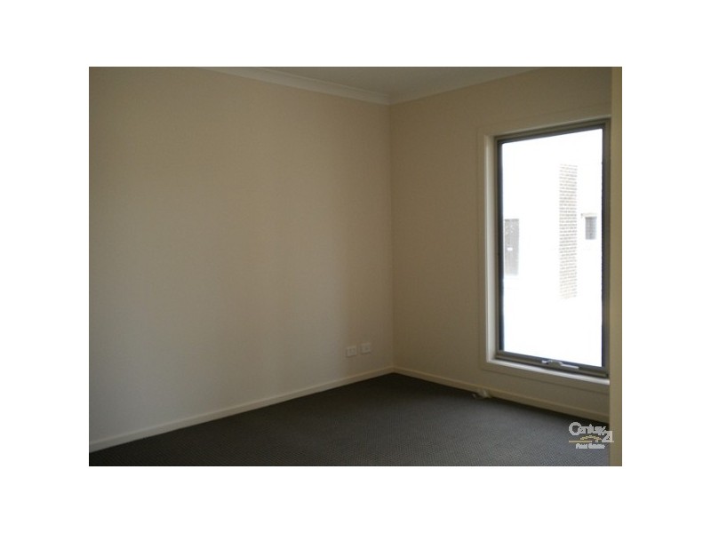 1/65-67 Tootal Road, Dingley Village VIC 3172