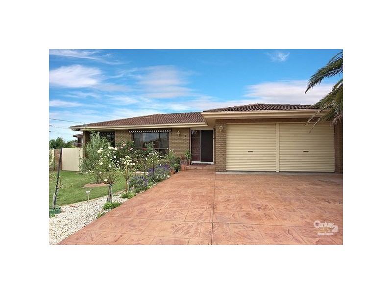 2 Chisholm Court, Springvale South VIC 3172