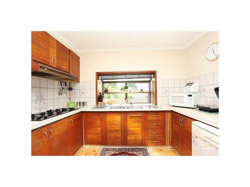 2 Chisholm Court, Springvale South VIC 3172