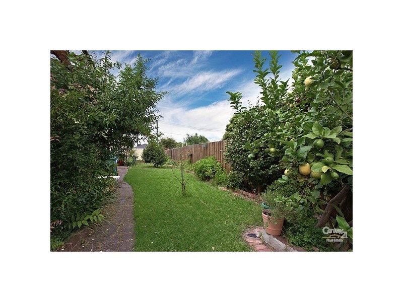 2 Chisholm Court, Springvale South VIC 3172