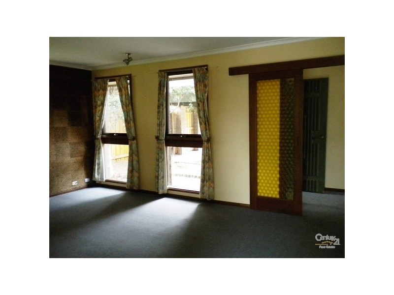 2 Picola Court, Dingley Village VIC 3172