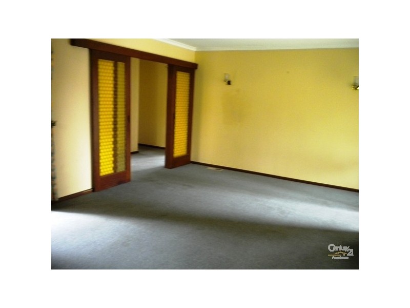 2 Picola Court, Dingley Village VIC 3172