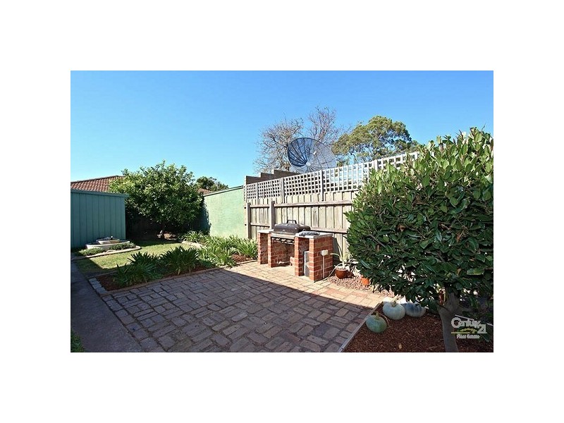 30 Kardinian Ave, Cheltenham VIC 3192