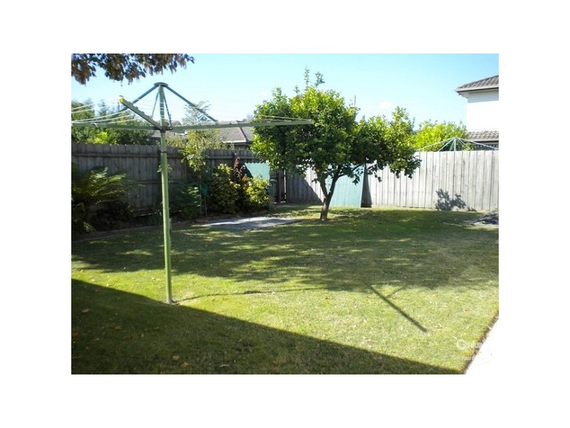 3 Eagle Court, Dingley Village VIC 3172