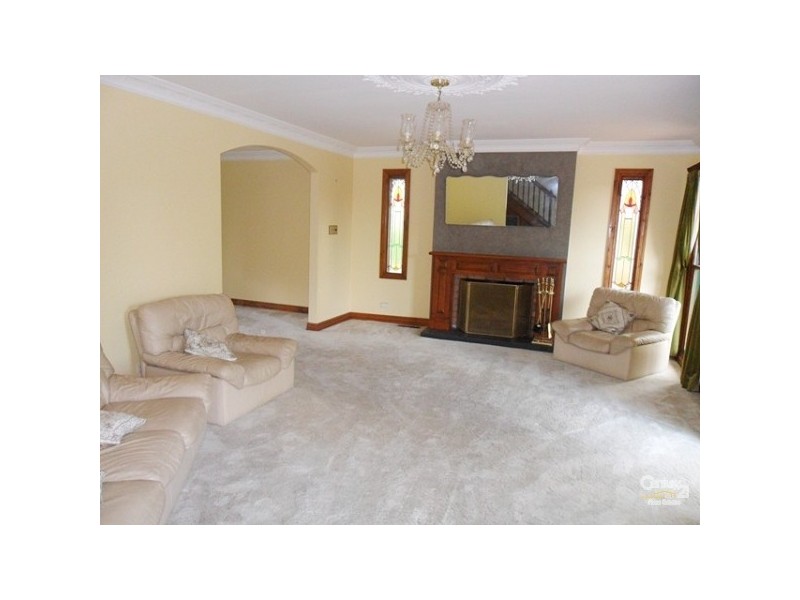 11 Kimber Court, Dingley Village VIC 3172