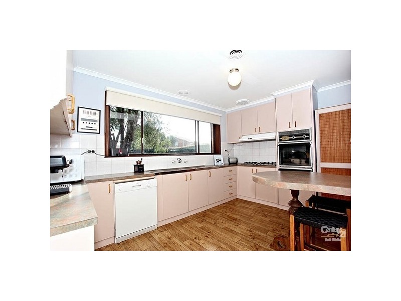 23 Jannali Drive, Dingley Village VIC 3172